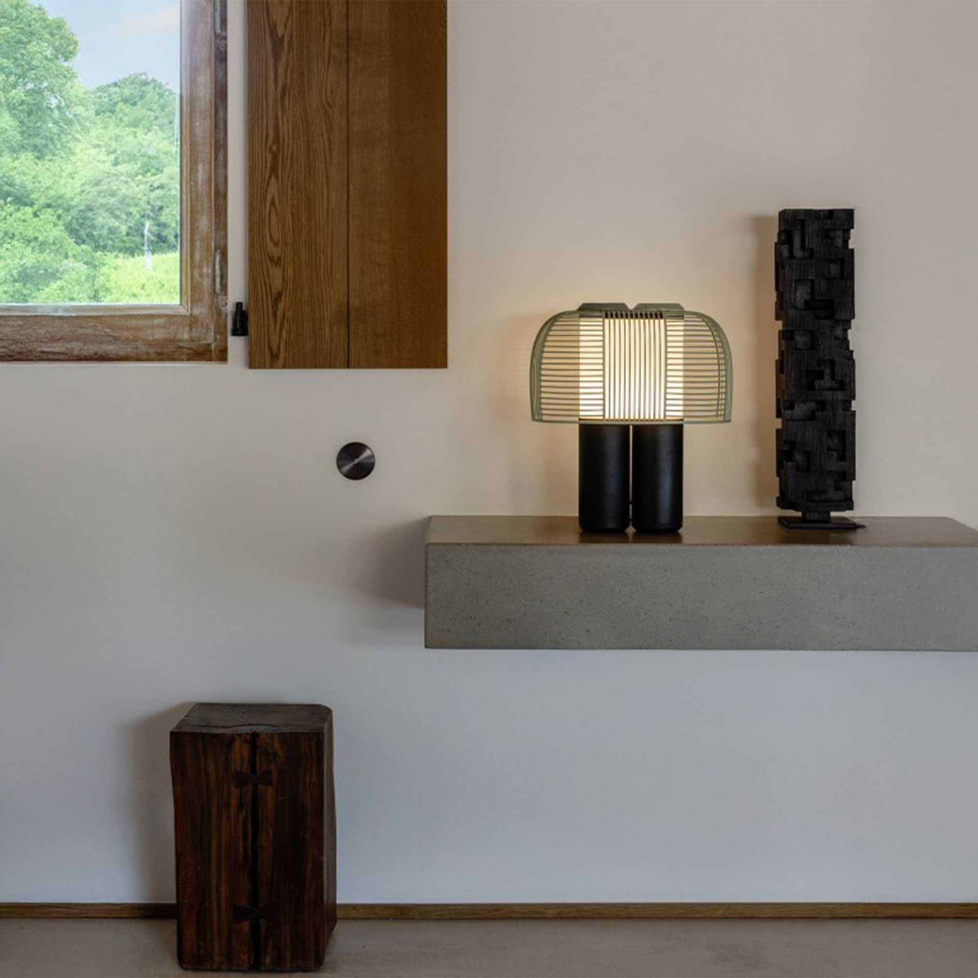 DCW éditions Yasuke LED namizna svetilka