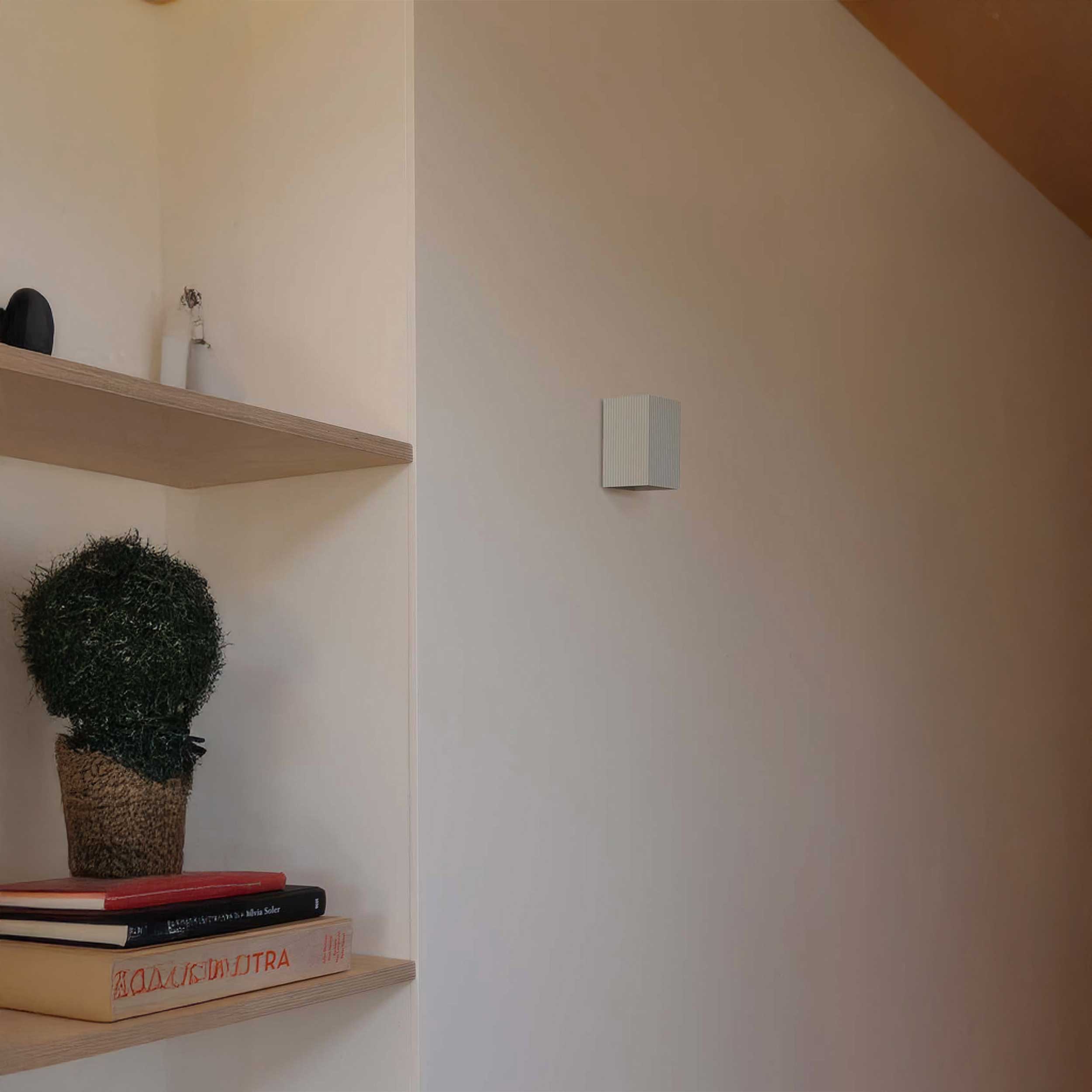 Stenska svetilka Faro Lune GU10 LED