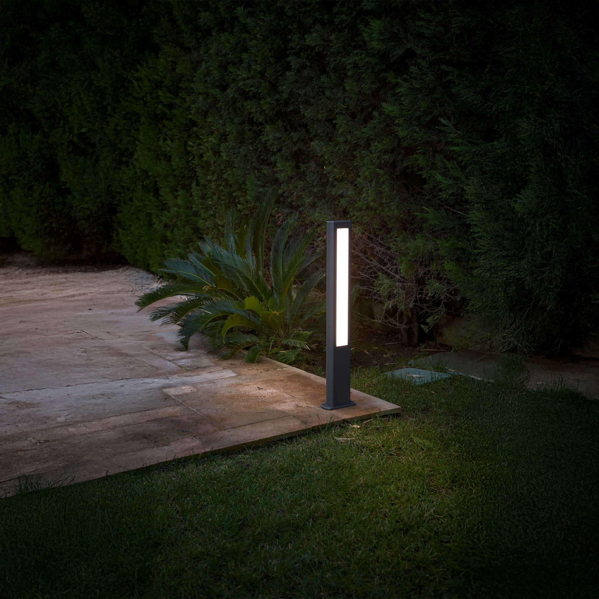 Faro Nanda LED stebriščna zunanja svetilka IP54