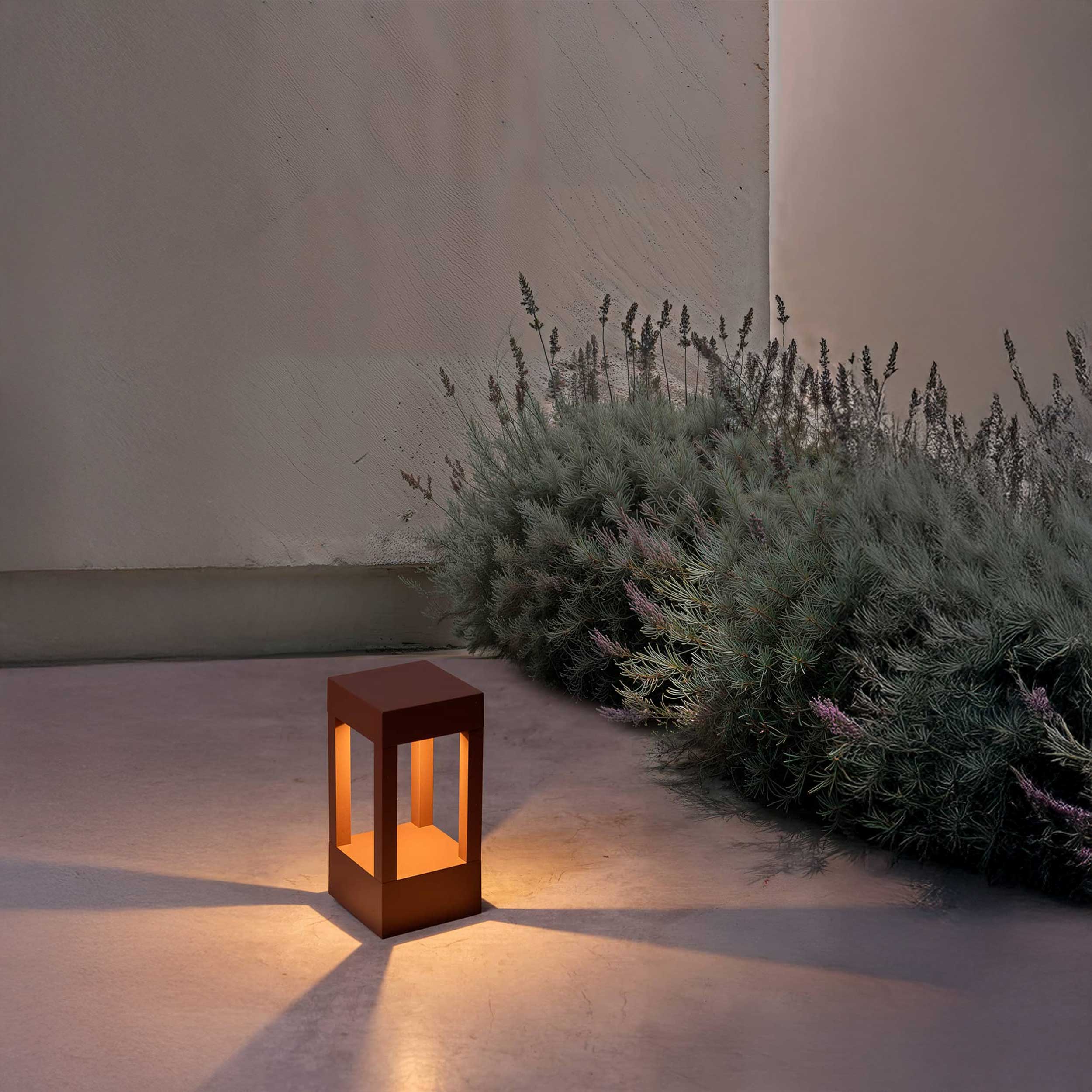 Faro Agra LED stebriščna zunanja svetilka IP55