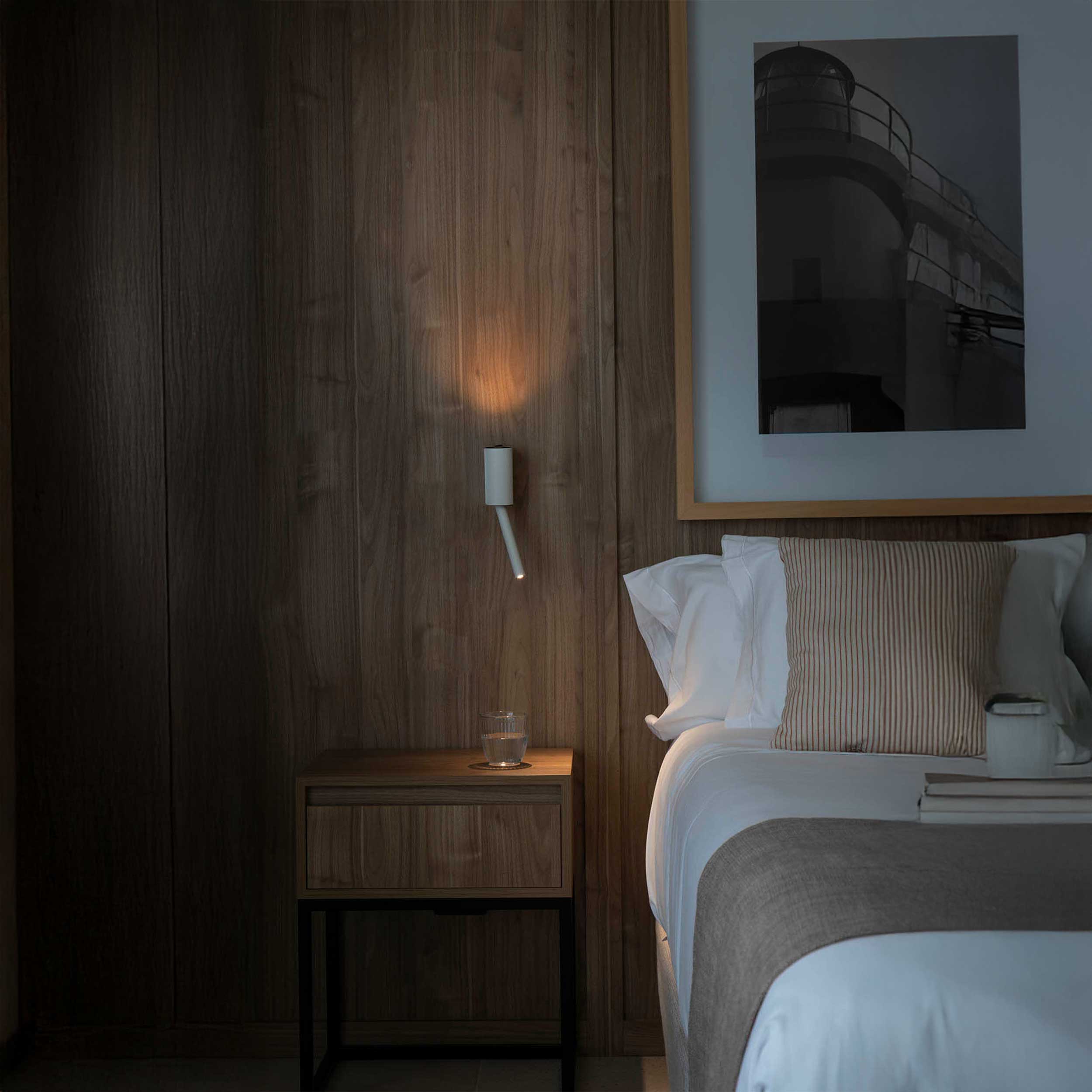 Stenska svetilka Faro Dante LED