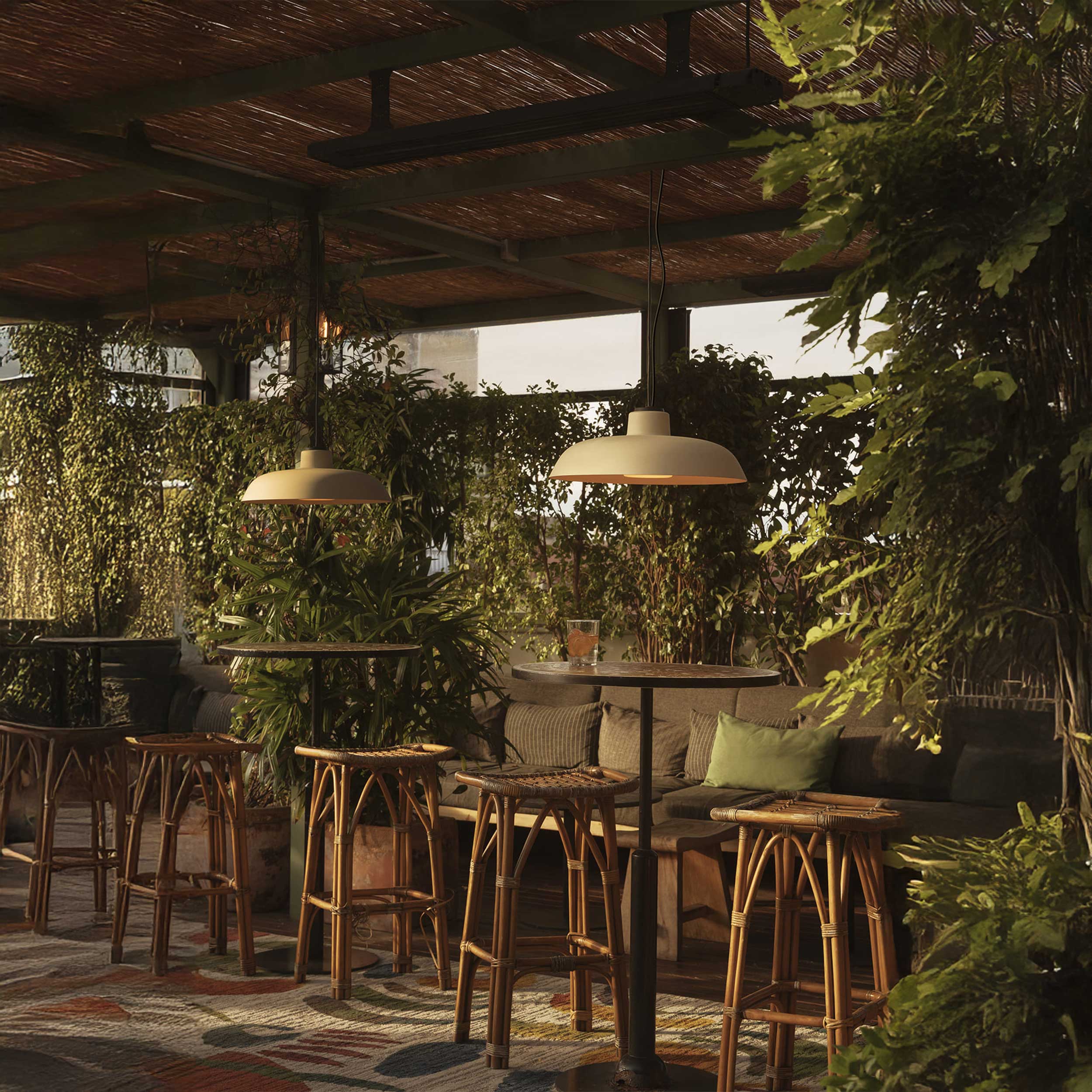 Faro Saga E27 závěsné venkovní svítidlo IP65