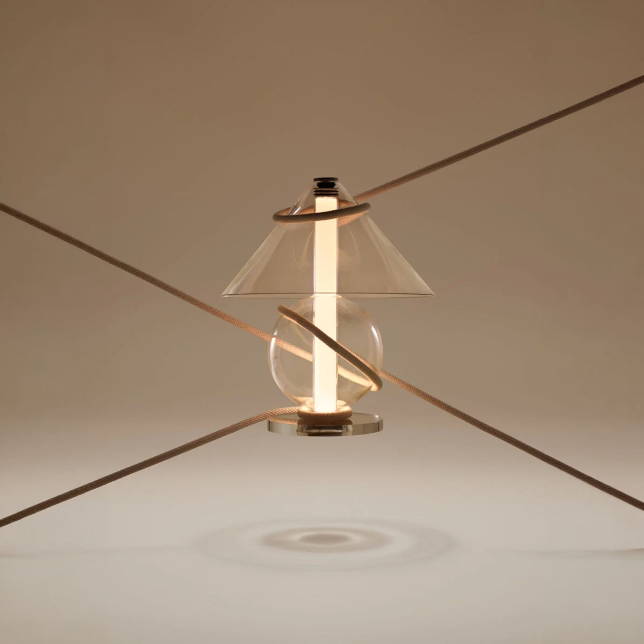 Namizna svetilka Marset Fragile LED