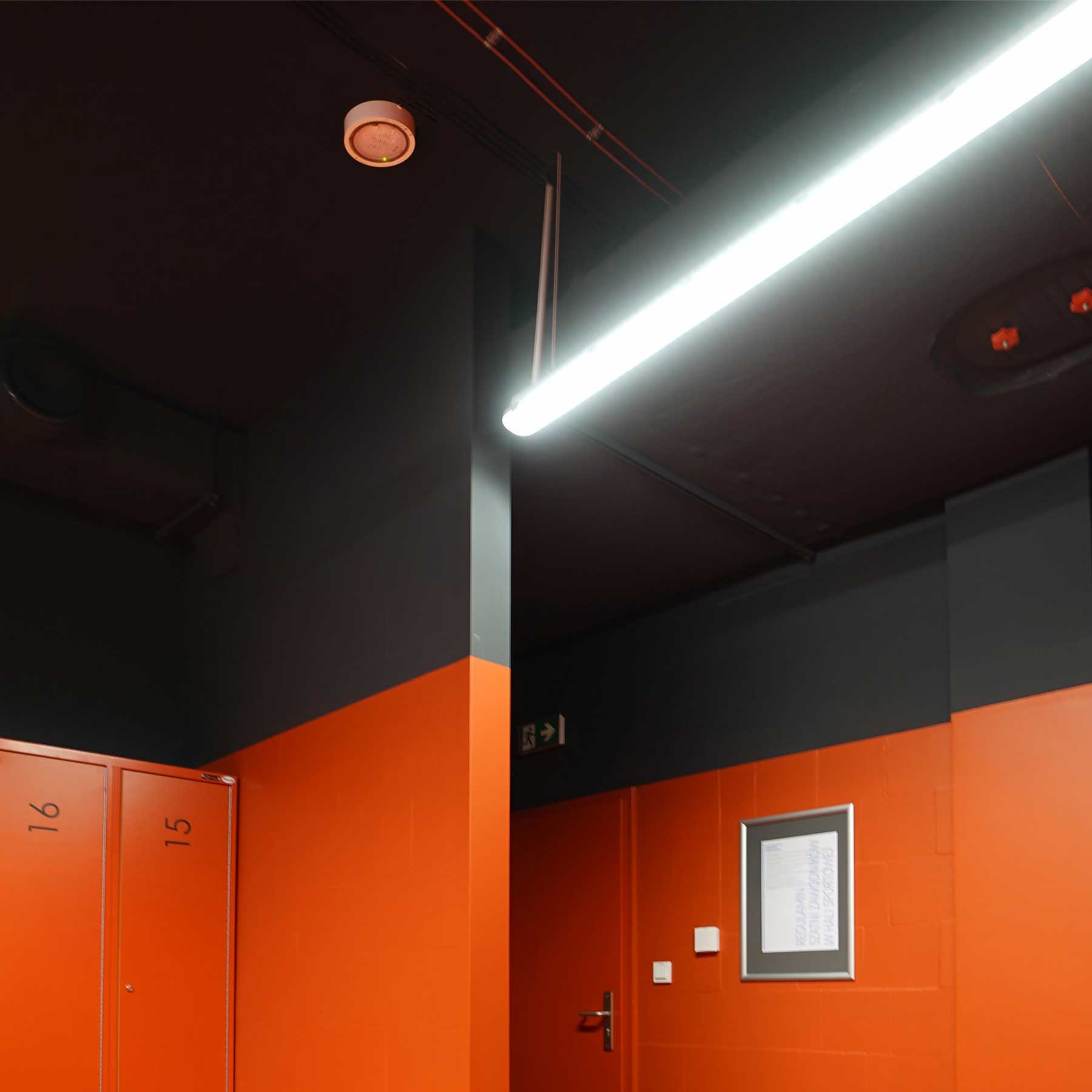 TM.ITECH M5 105 M W antipanické nouzové osvětlení IP65