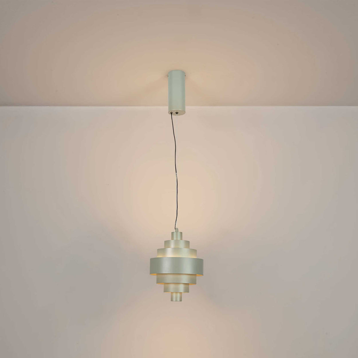 Nova Luce LED obesna svetilka Mindy