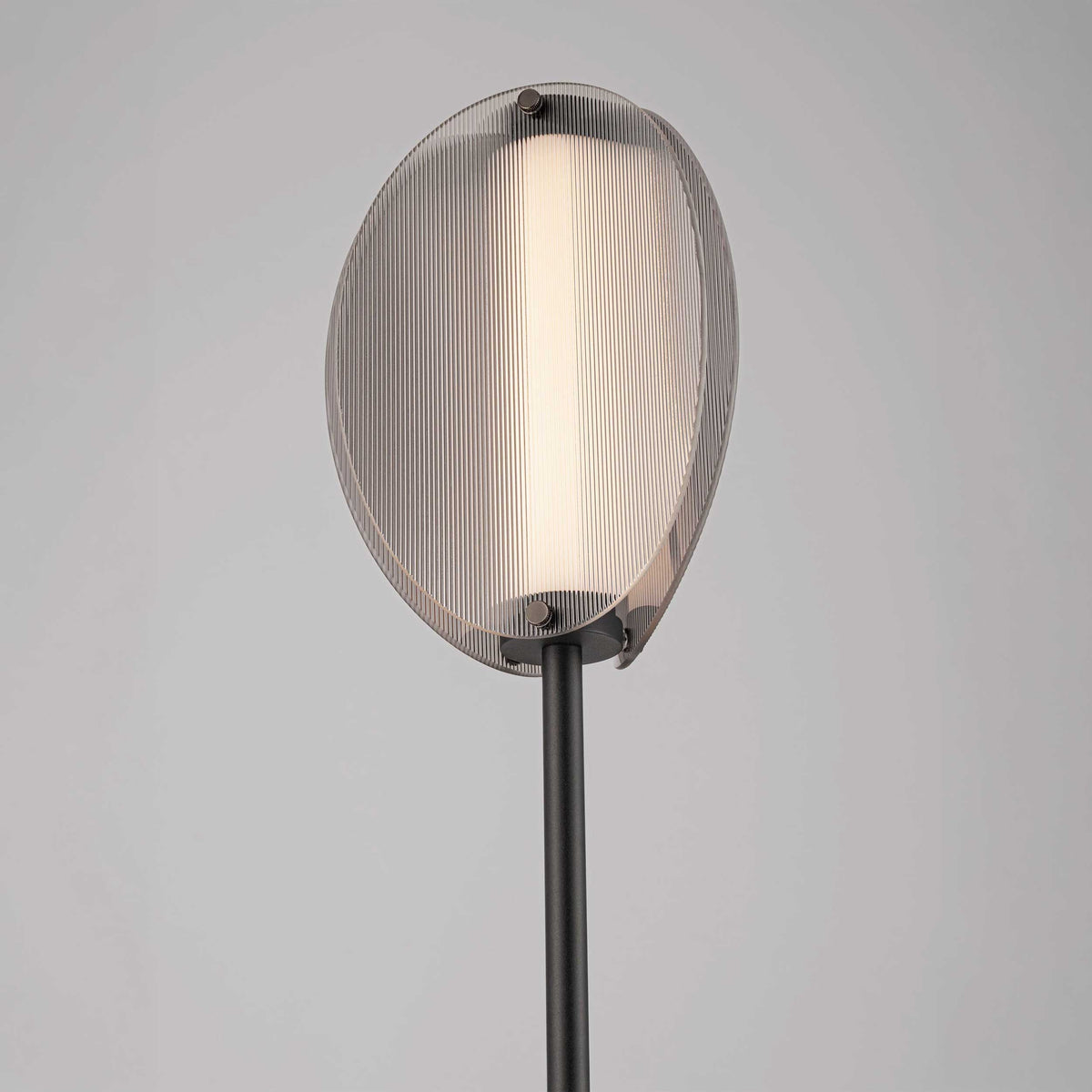 Nova Luce Noir LED stoječa svetilka