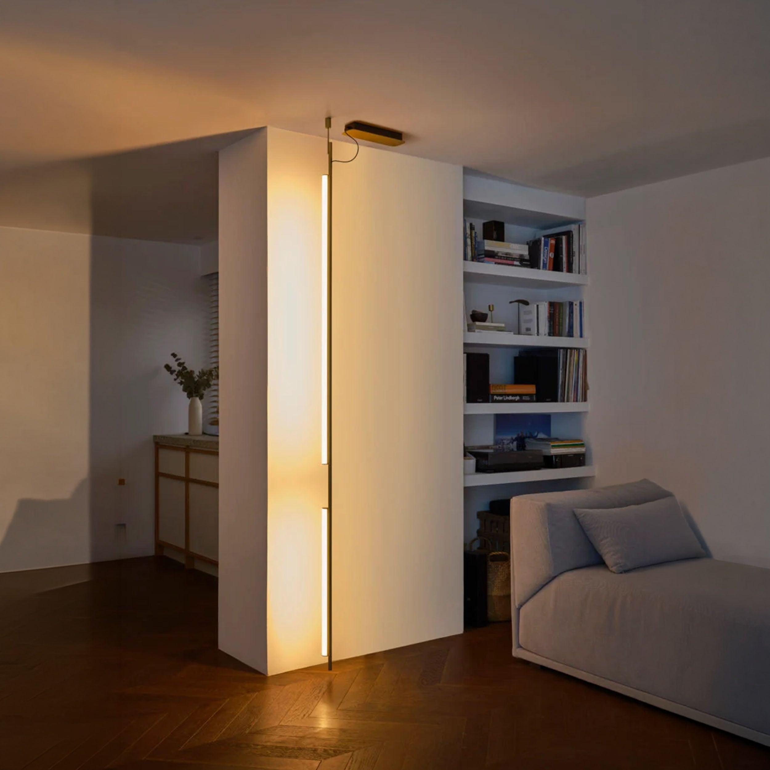 Marset Ambrosia V2 LED viseča vertikalna svetilka