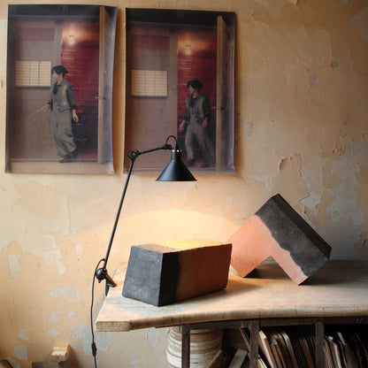 DCW éditions Lampe Gras N°201 E14 namizna svetilka s sponko