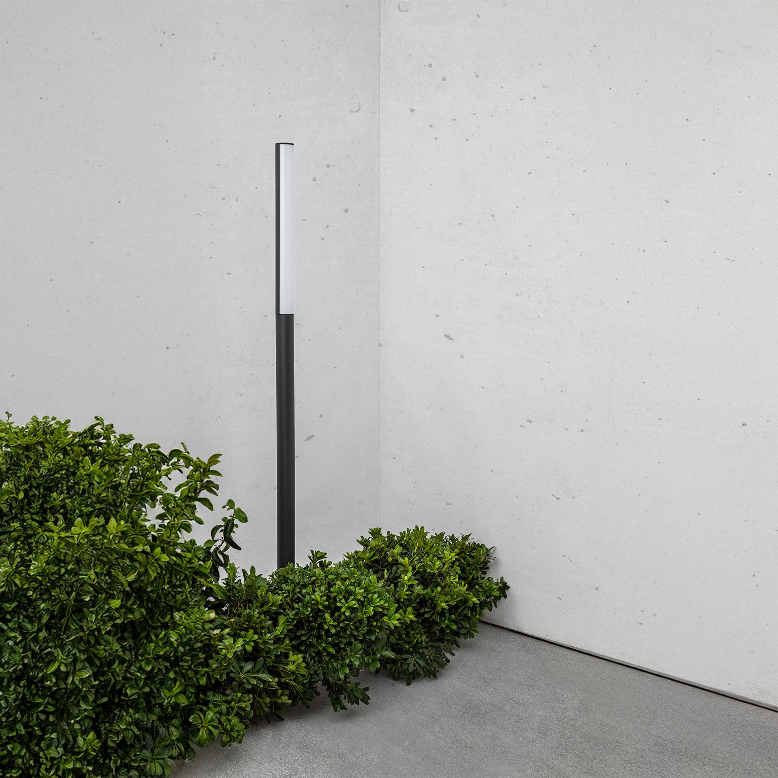 Faro Beret LED column exterior light IP54