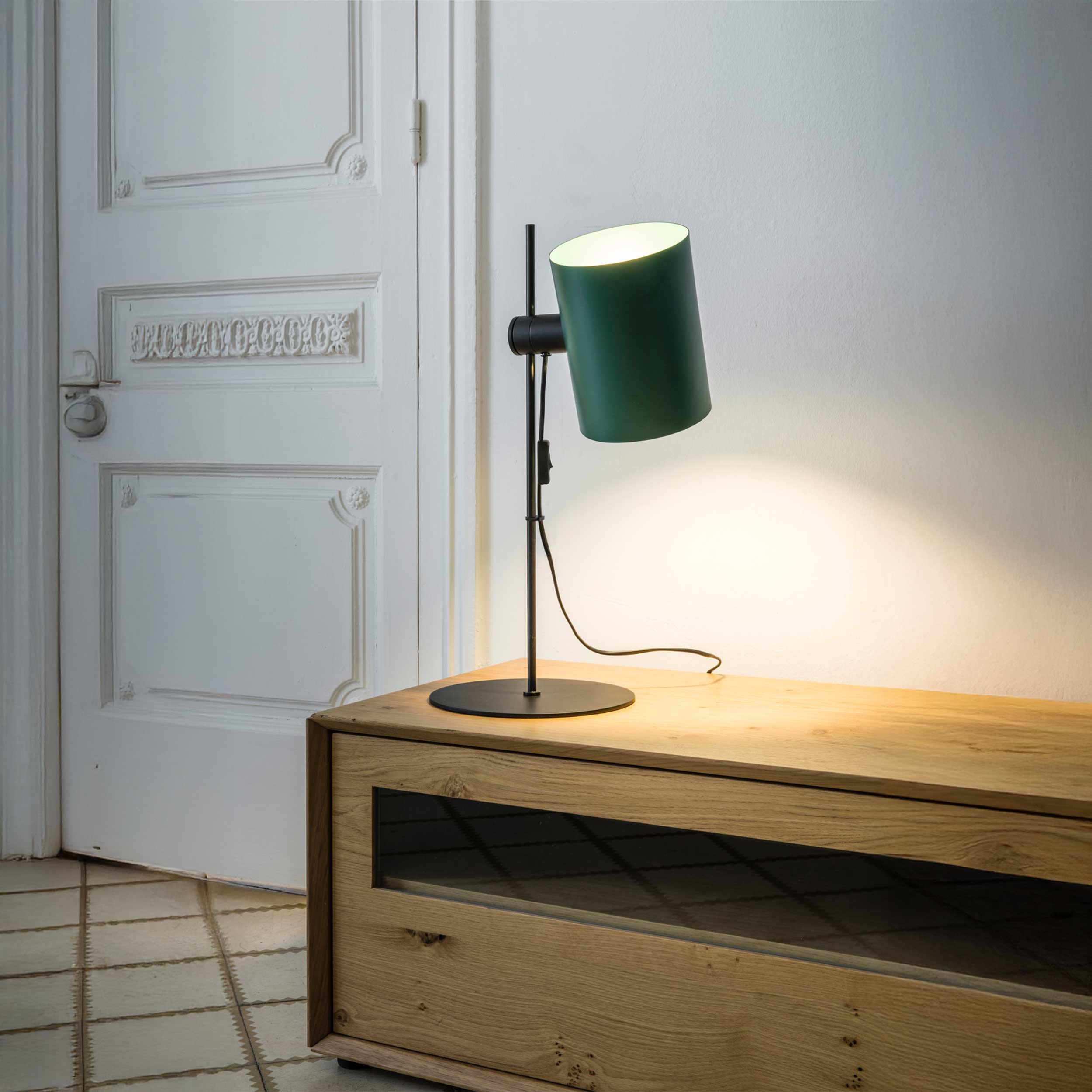 Namizna svetilka Faro Guadalupe E27