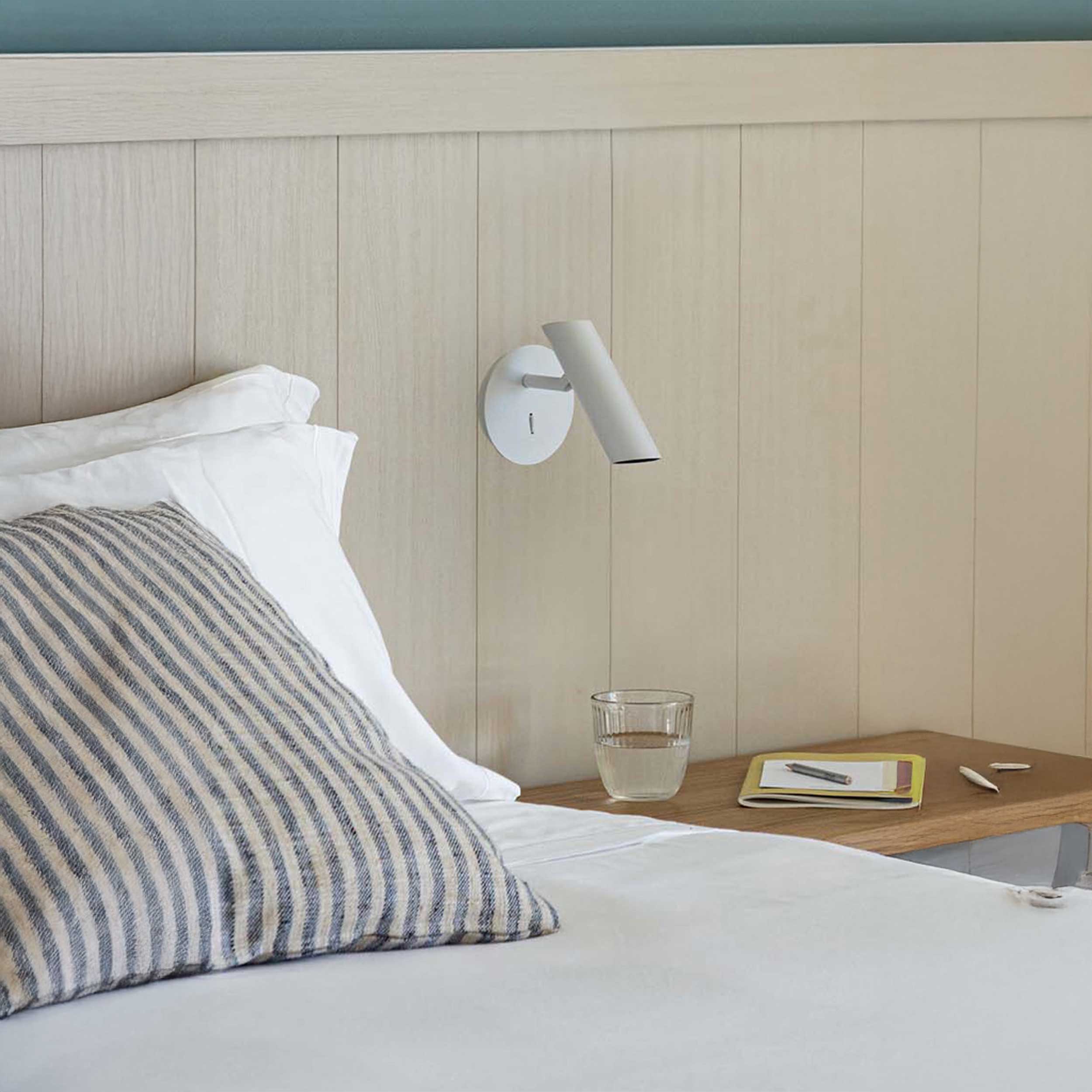 Faro Leo LED nástěnné svítidlo k posteli