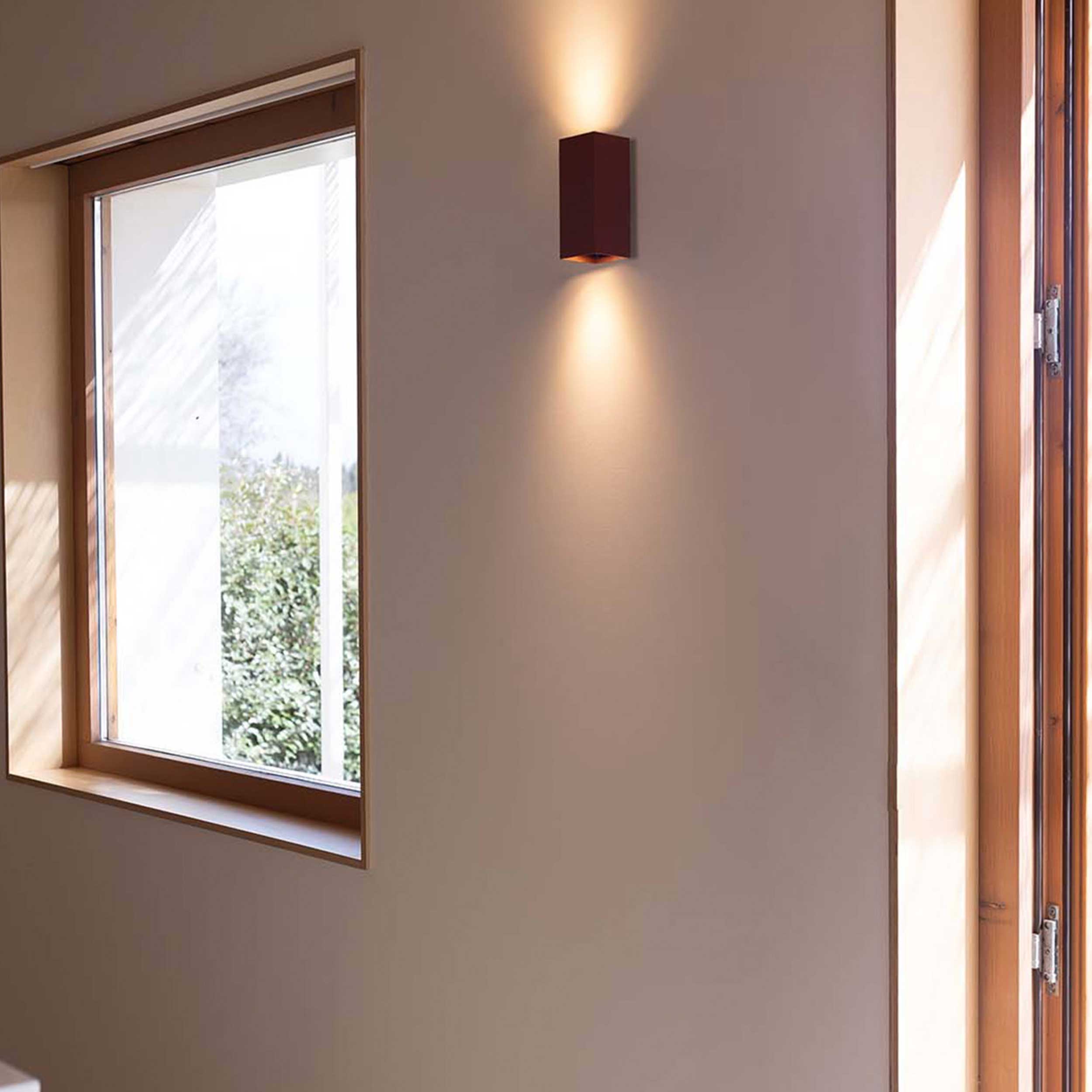 Stenska svetilka Faro Lune GU10 LED