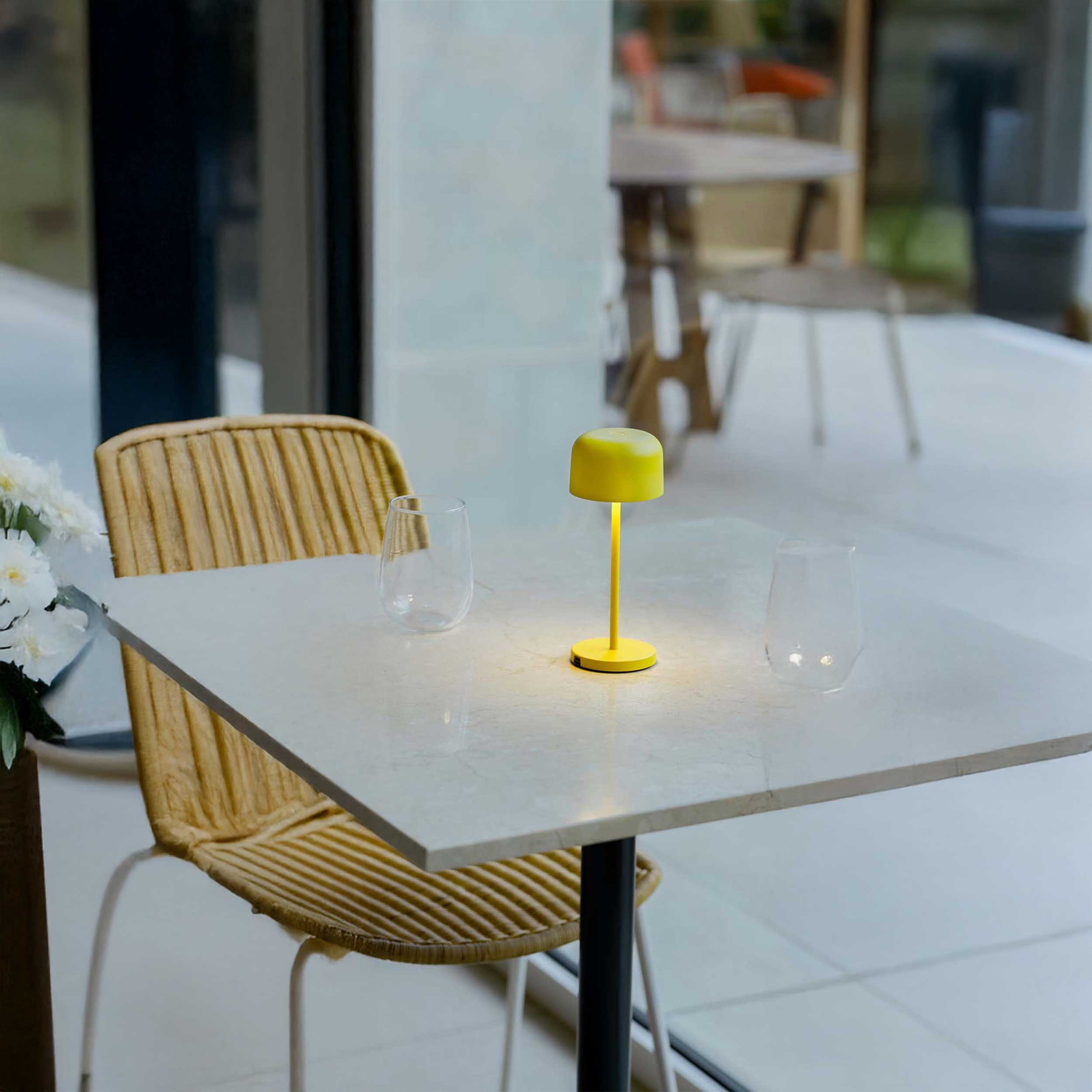 Faro Mavis přenosné stolní svítidlo IP54