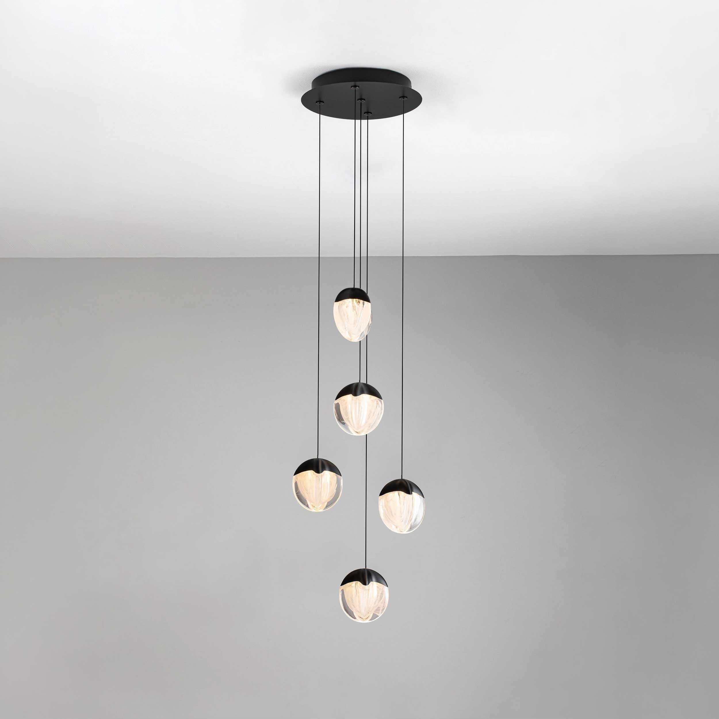 Nova Luce LED-visoka svetilka Alicia