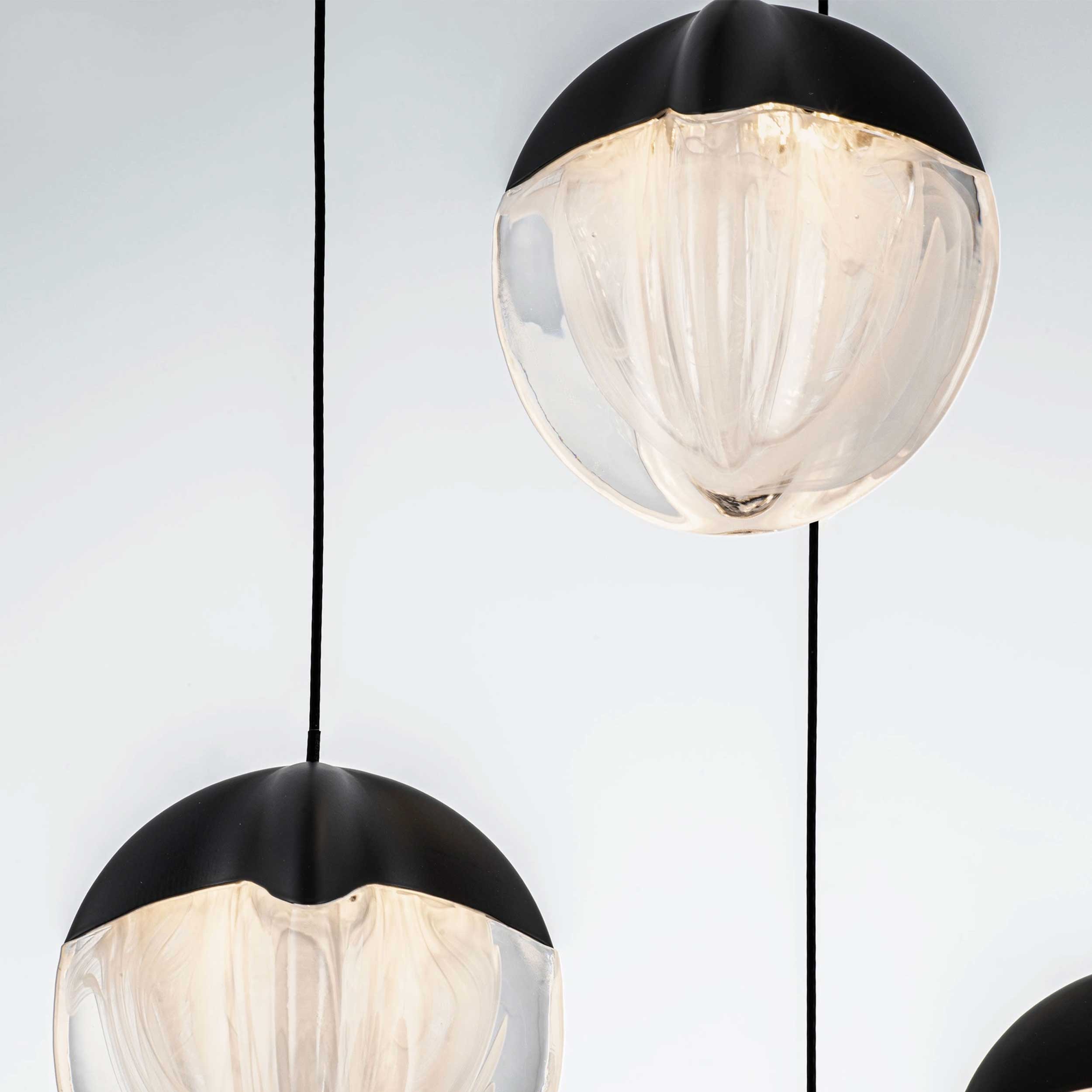 Nova Luce LED-visoka svetilka Alicia