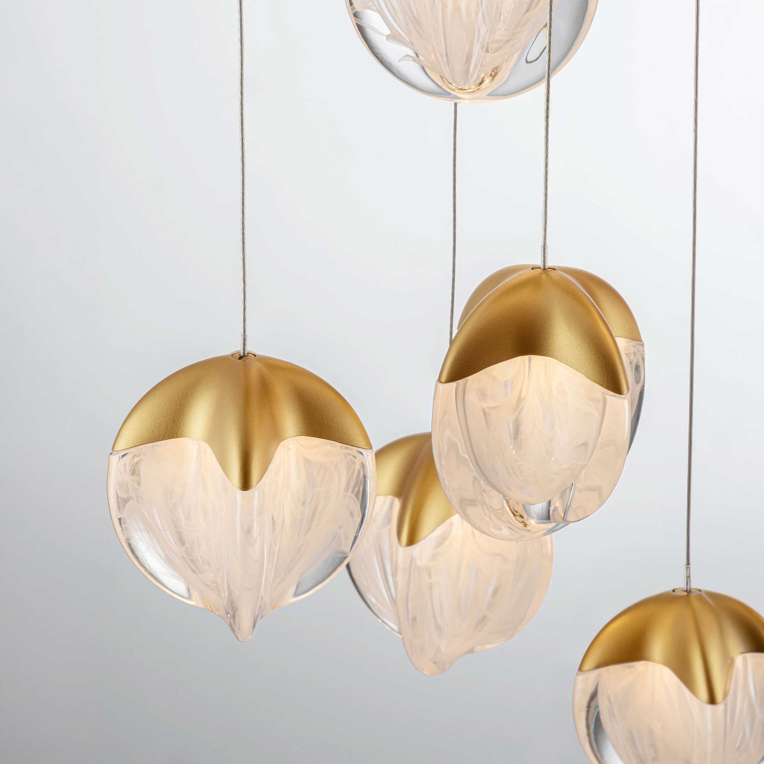 Nova Luce LED-visoka svetilka Alicia