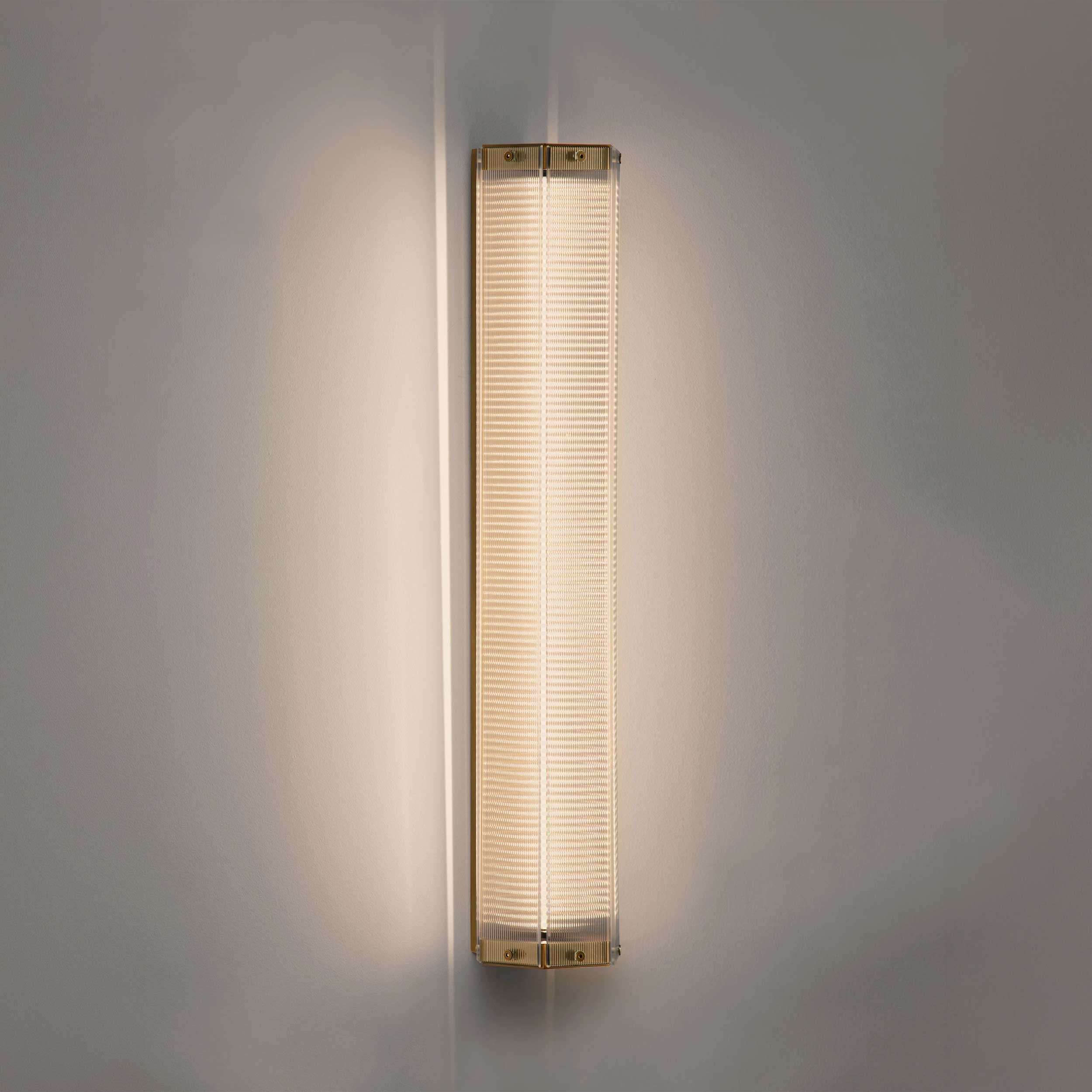 Nova Luce LED stenska svetilka Essenzo