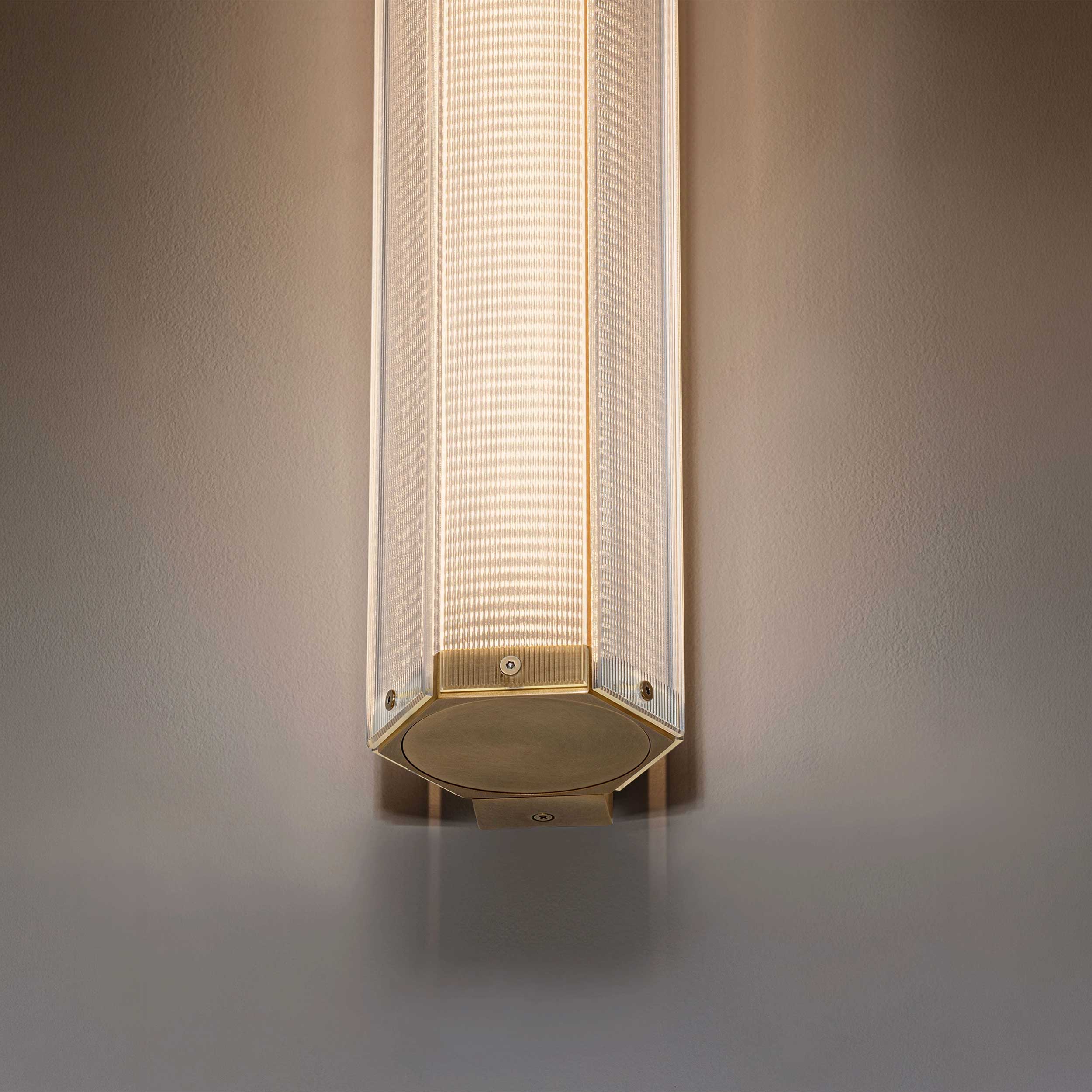 Nova Luce LED stenska svetilka Essenzo