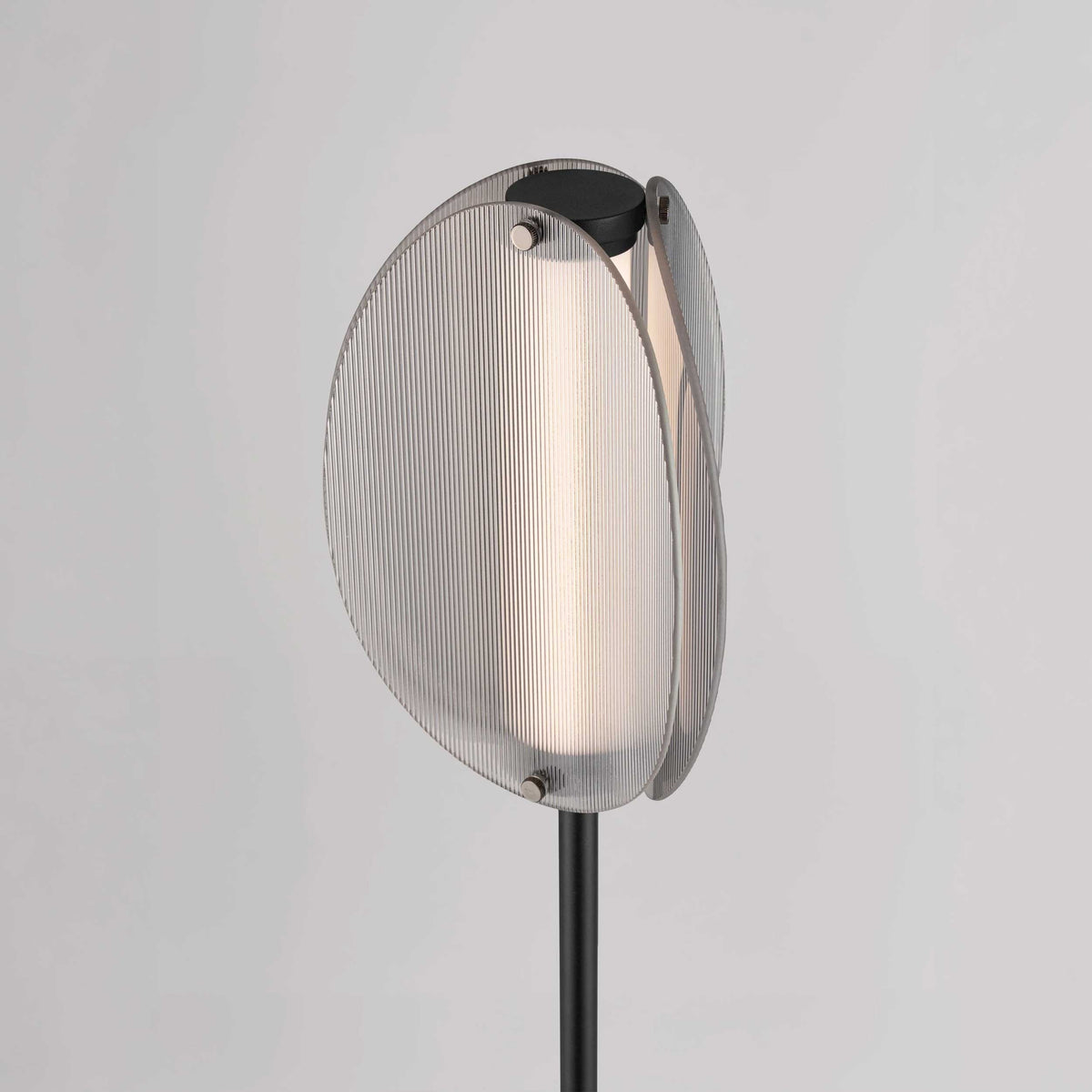 Nova Luce Noir LED stoječa svetilka