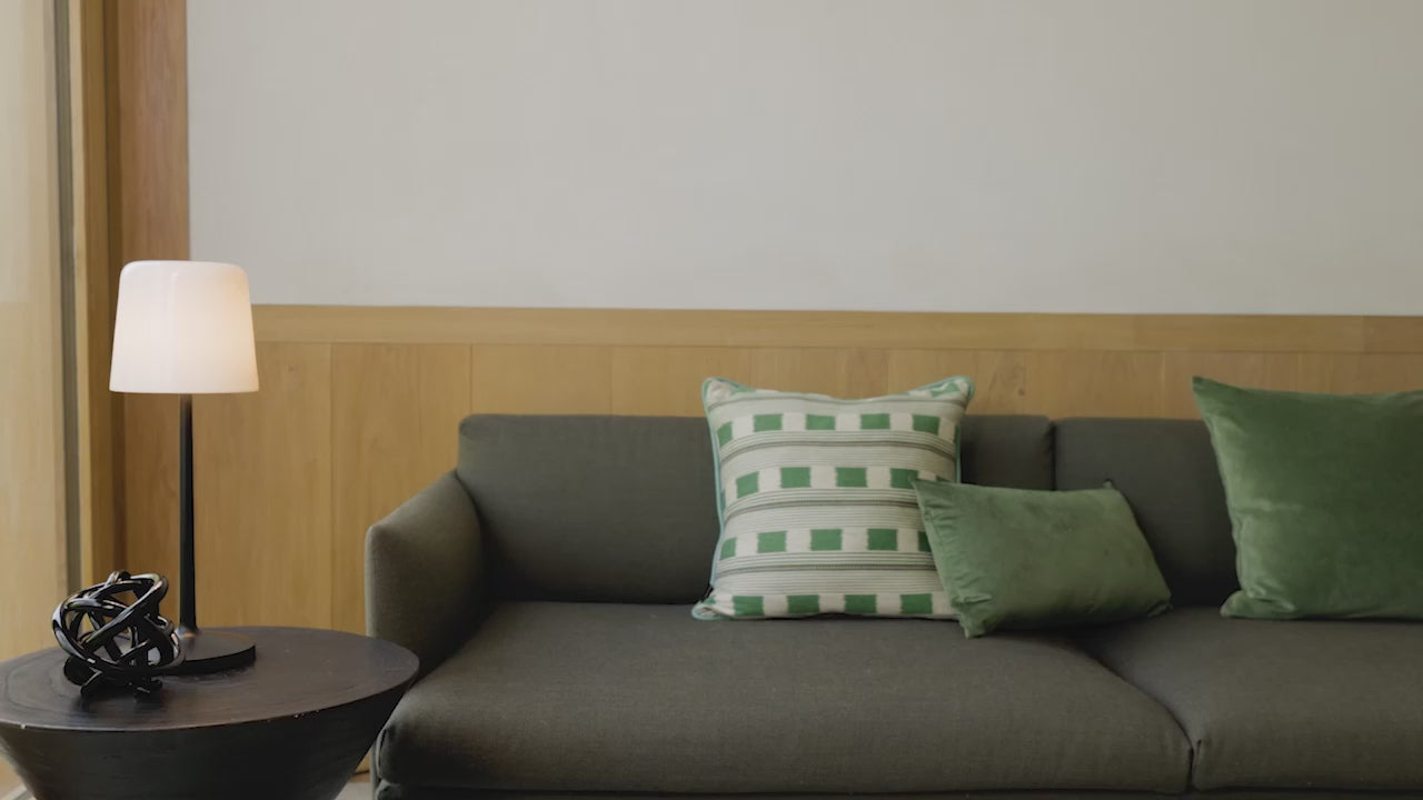 Nalaganje videoposnetka: Astro Ella