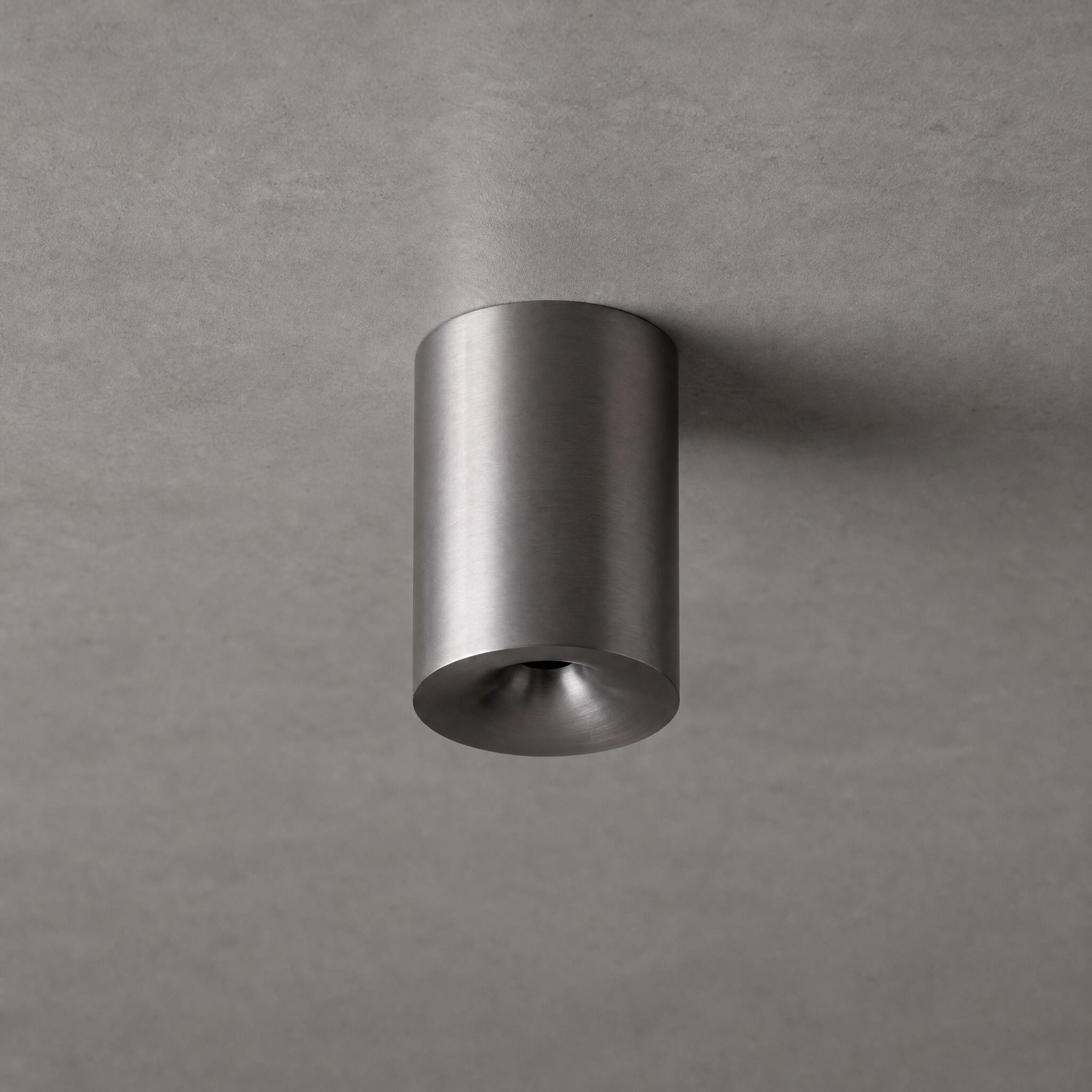 Vellum LED kovinska svetilka Ra>90 proti bleščanju