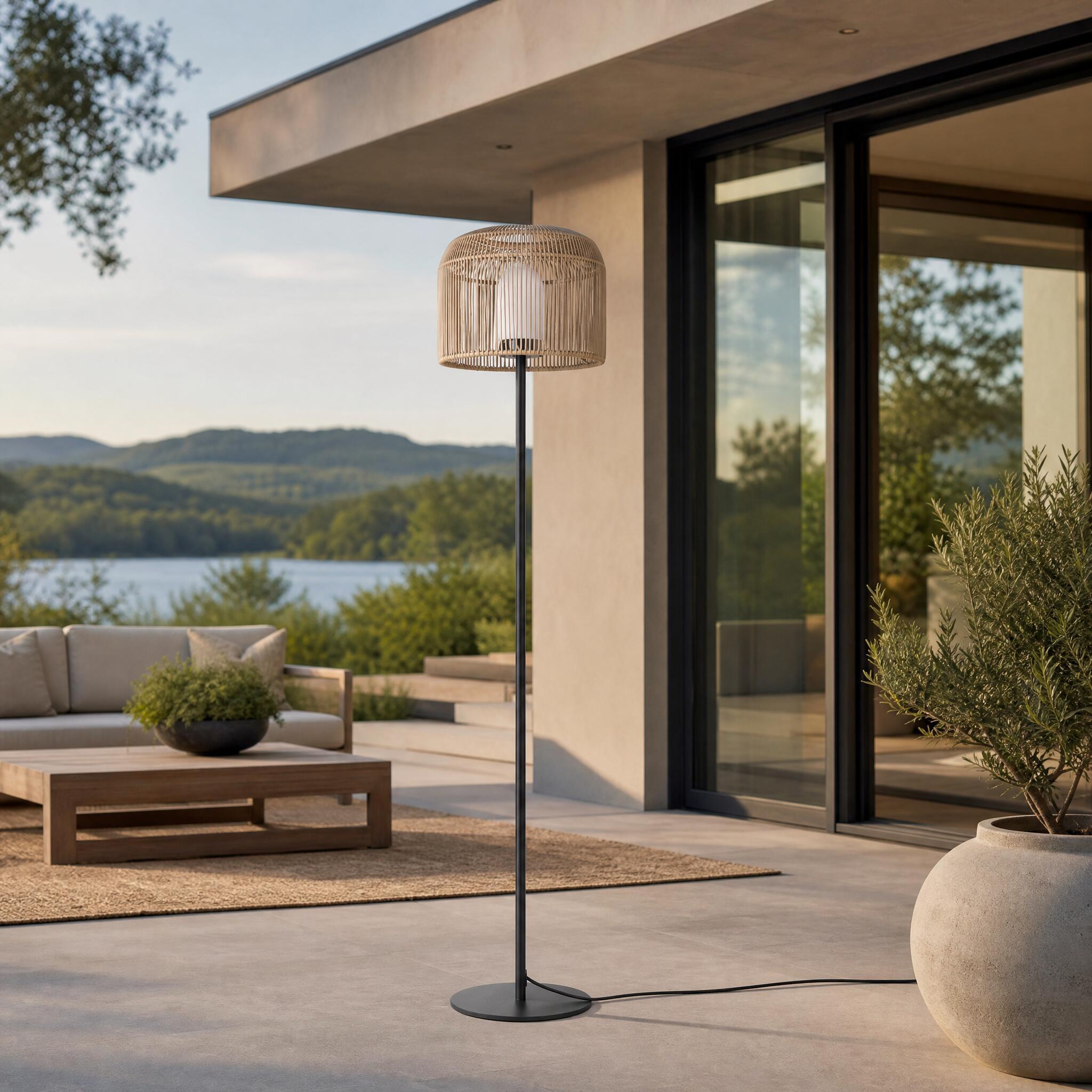 VK Light Keli E27 stoječa zunanja svetilka IP44